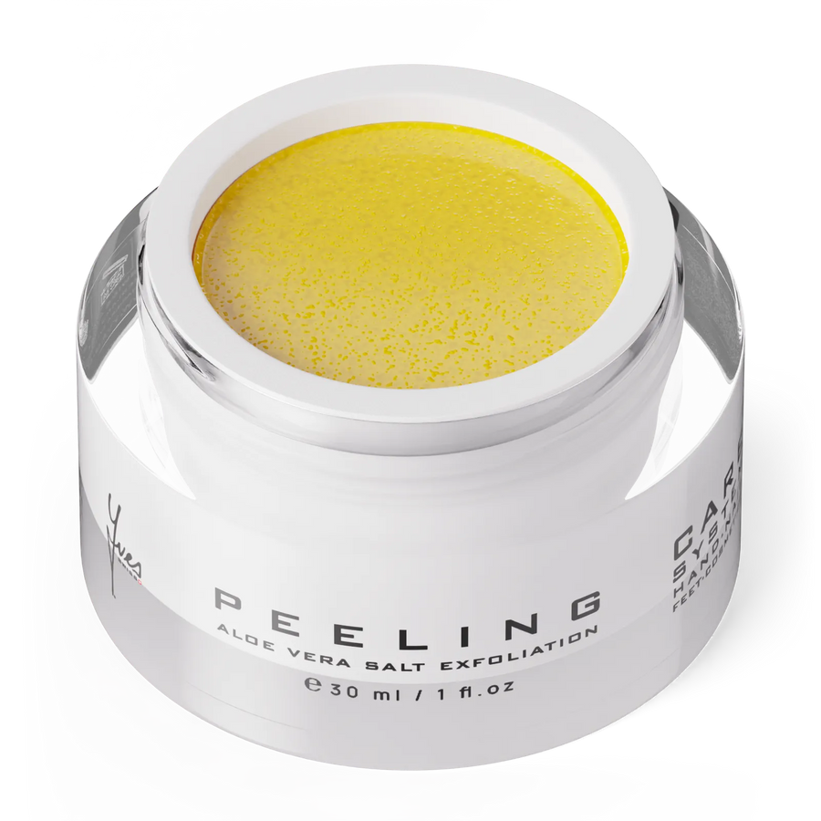 Peeling Aloe Vera