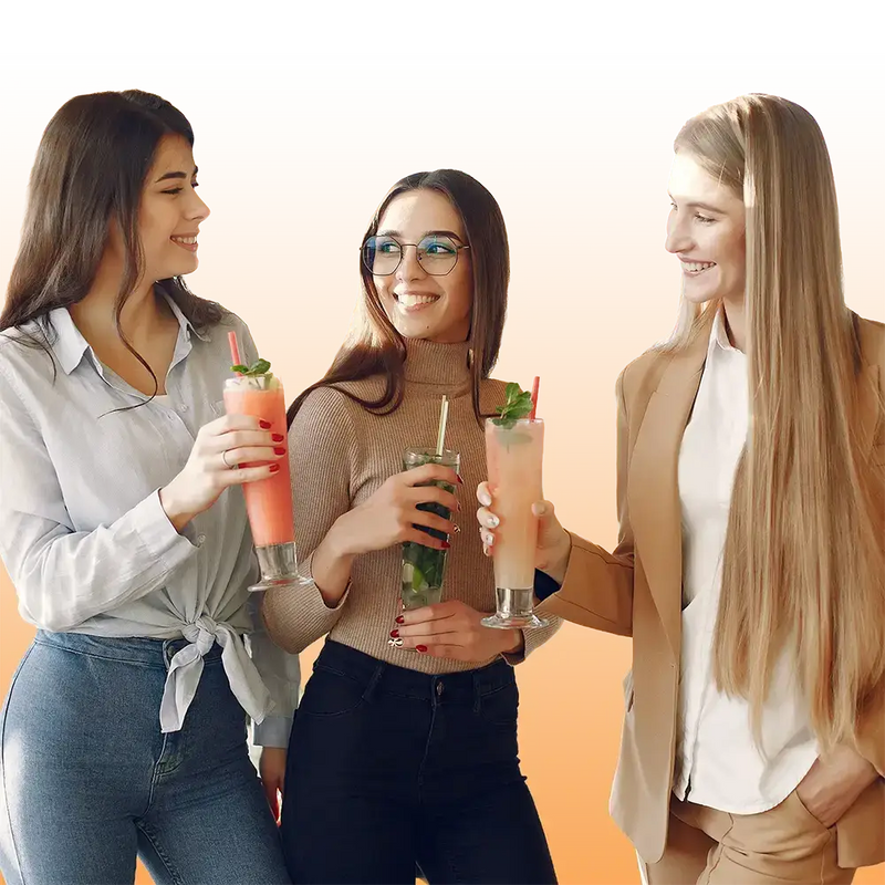 elegant women small 944577b1-7a64-4689-8048-483e8b7ed619