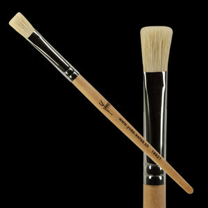 Yves Swiss Dust Brush 08/15